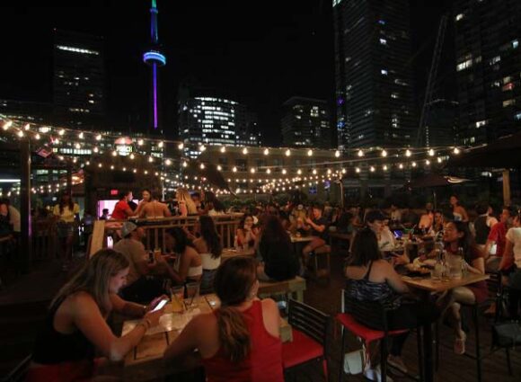 Nachtleben Toronto The Porch