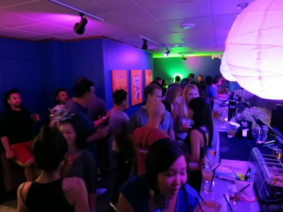 Natteliv Honolulu Wang Chungs Karaoke Bar