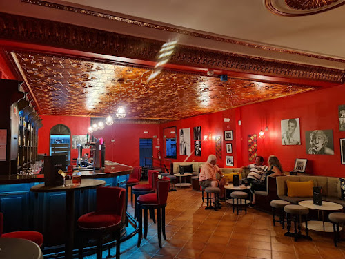 Nachtleven Albufeira Chicago&#39;s Lounge Bar